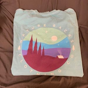 Nature back teal longsleeve